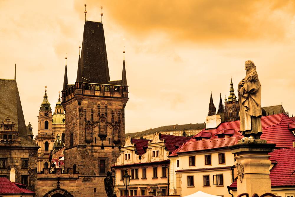 Prag & Karlovy Vary (NRW- RP - H - BW Kalkışlı)